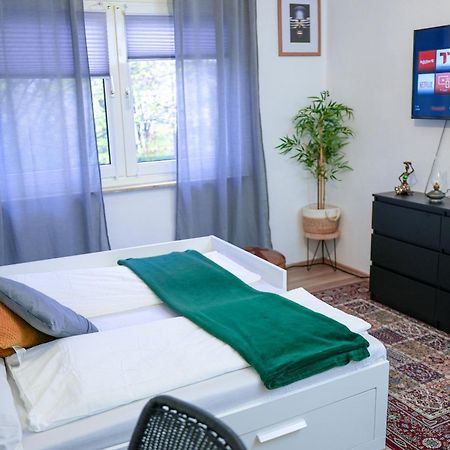Privatzimmer In Apartment-Gastgeber: Ist Nelson Gladbeck Exterior foto